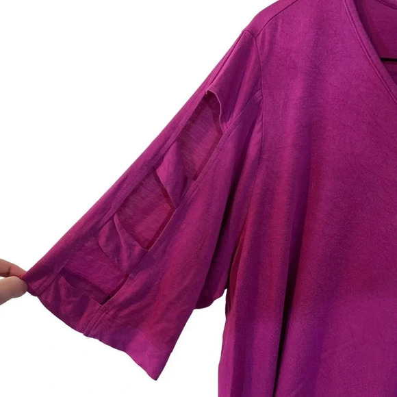 Avenue Pink V Neck Top Plus Size 22/24 Cutout Short Sleeves Stretch Pullover - Picture 3 of 4